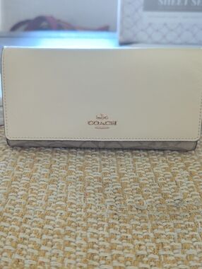 Coach Cream Leather, Tan Signature Trim Flap Wallet